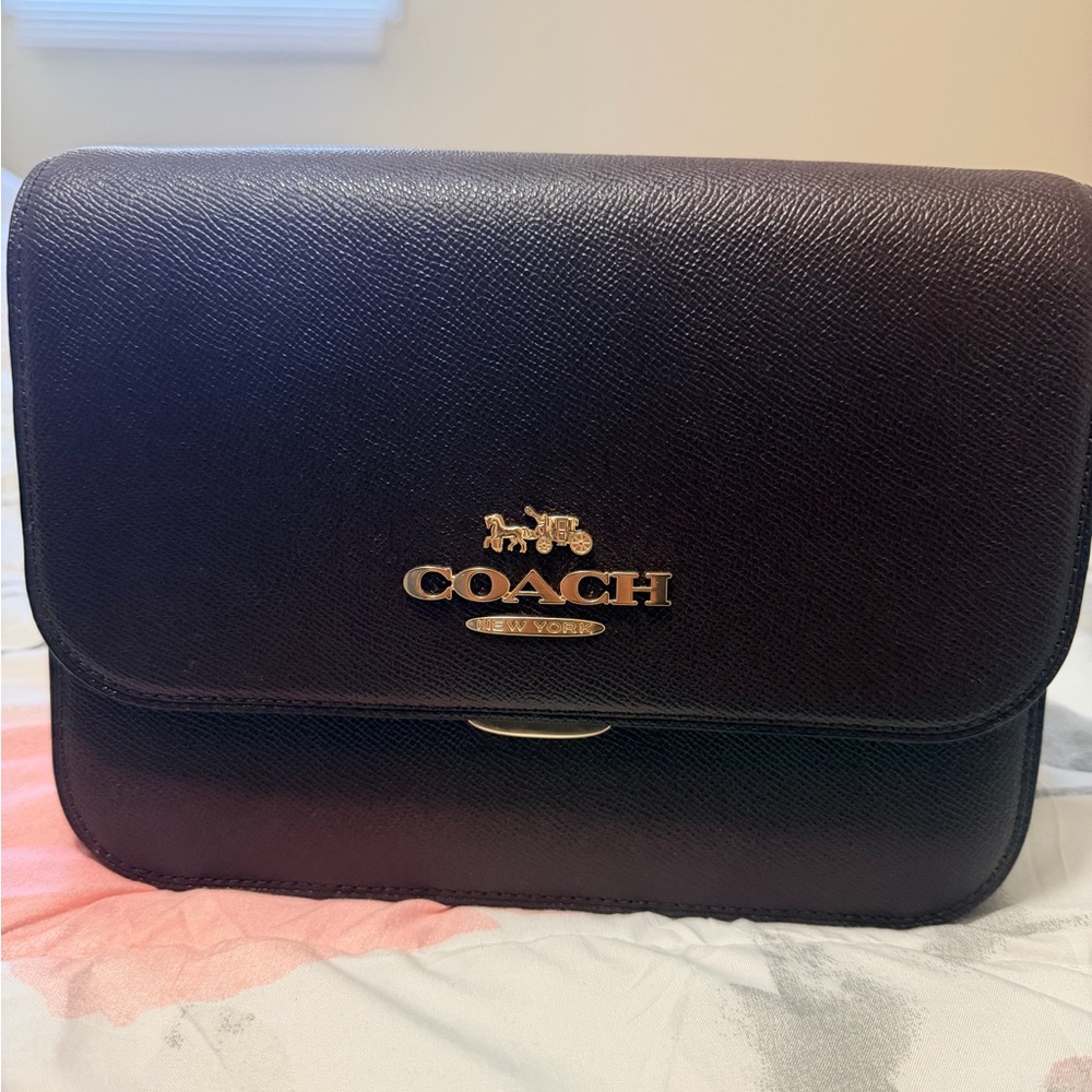 ❌SOLD❌ Coach Dark Leather Shoulder Bag